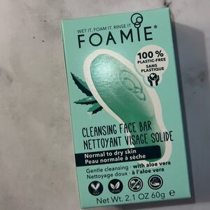 🆕 FOAMIE Cleansing Face Bar – Aloe Vera | New in Box | 2.1 oz